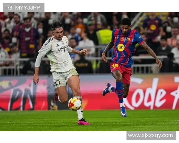 曼联与巴萨元老对抗赛精彩视频回顾重温经典对决瞬间