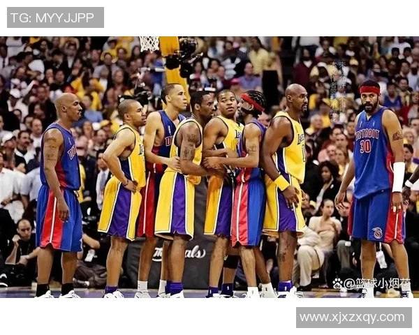 04年湖人对决活塞的经典对抗赛回顾与分析