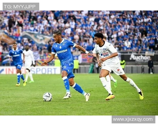 法乙联赛特鲁瓦主场迎战索察双方争夺关键积分之战