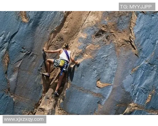 科学极限运动中的力量训练方法探索与实践技巧分享