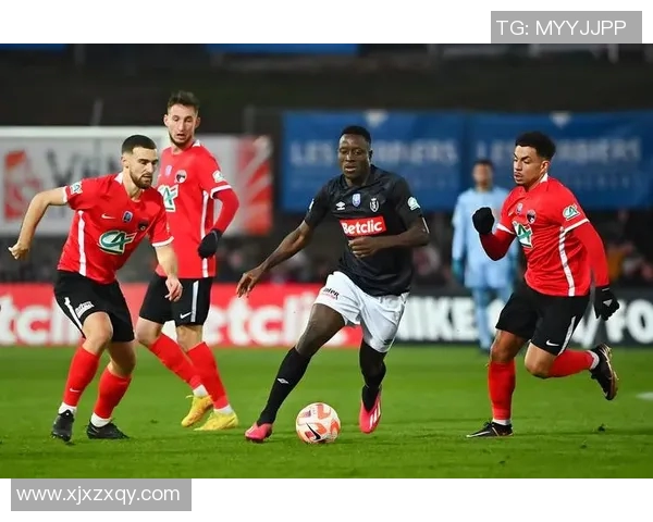 西悉尼与悉尼FC比赛因故推迟球迷期待新赛程安排